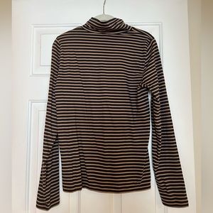 Navy/Camel Jcrew tissue turtleneck